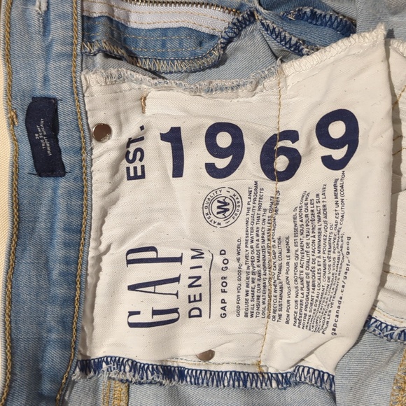 Raw edge acid wash jeans - Picture 4 of 4